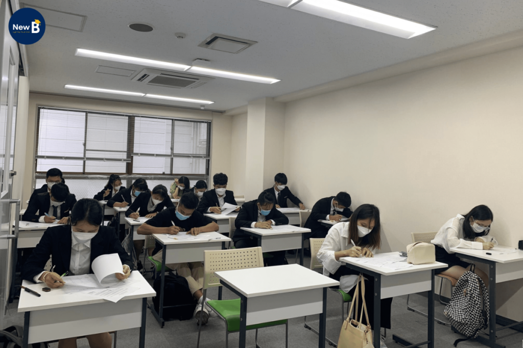 Lớp học tại trường Shibuya LALL