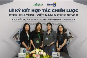 Lễ kí kết hợp tác giữa công ty CP New B và công ty CP Jellyfish Việt Nam