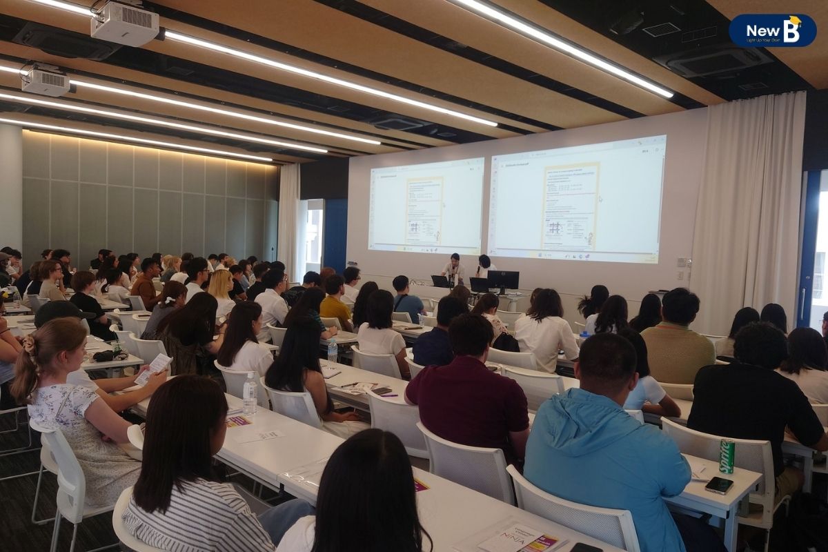 Lớp học trường đại học ngoại ngữ Kyoto